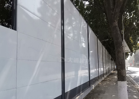 A類烤漆鋼圍擋-深圳標準定制款工程案例-A/B/C類圍擋-深圳市大通建材有限公司鋼圍擋生產定制廠家